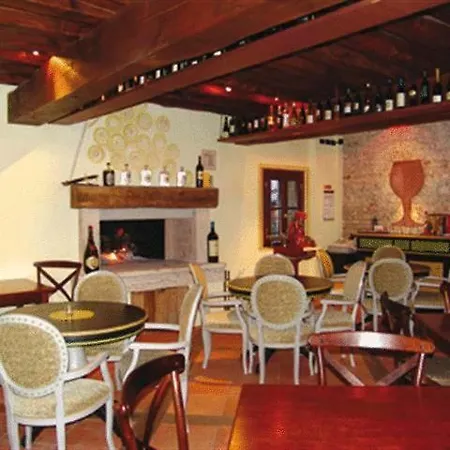 Fossa Mala Hotel Fiume Veneto