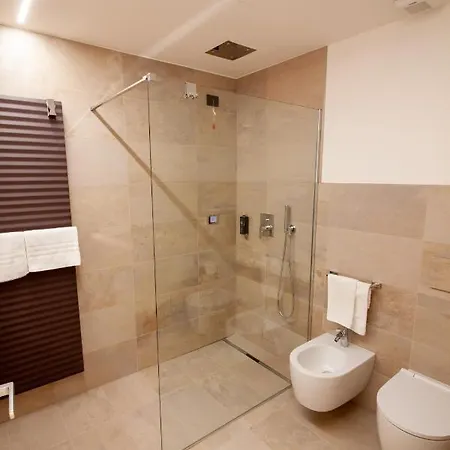 Hotel Fossa Mala Отель *