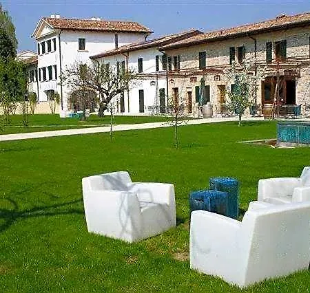 Hotel Fossa Mala *
