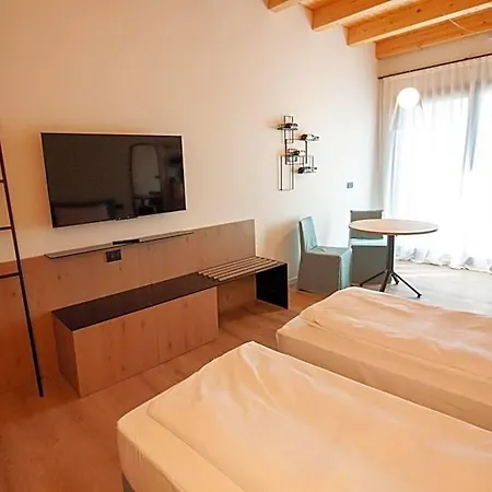 Hotel Fossa Mala