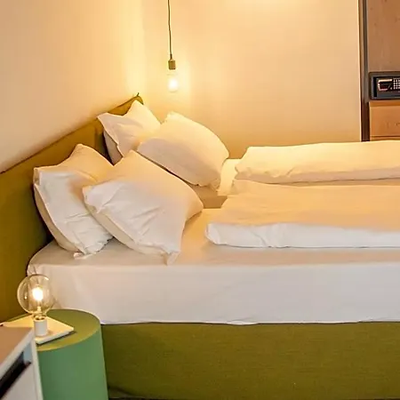 Hotel Fossa Mala