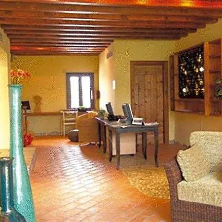Fossa Mala Hotel *