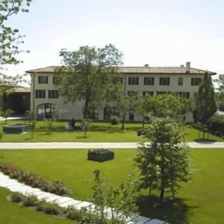 Hotel Fossa Mala *